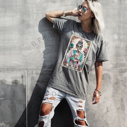 Mom Tarot Card funny skeleton Graphic Tee